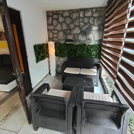 Elegance Villa *